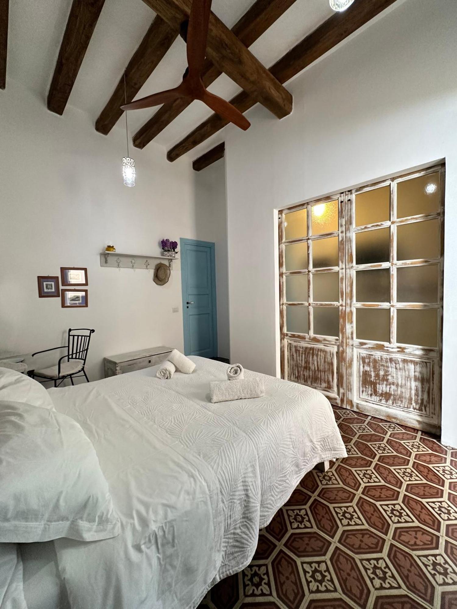 Antica Dimora Santa Marina Salina住宿加早餐旅馆 外观 照片